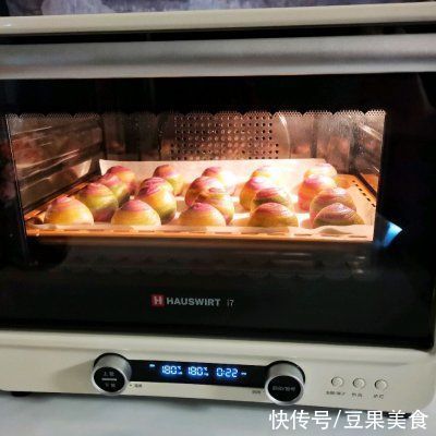 彩虹螺旋酥,层层起酥,吃一口唇齿留香