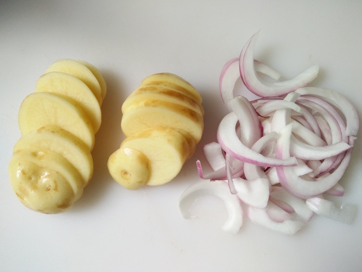 在家做羊肉，可别直接烤，跟我一起做，外焦里嫩