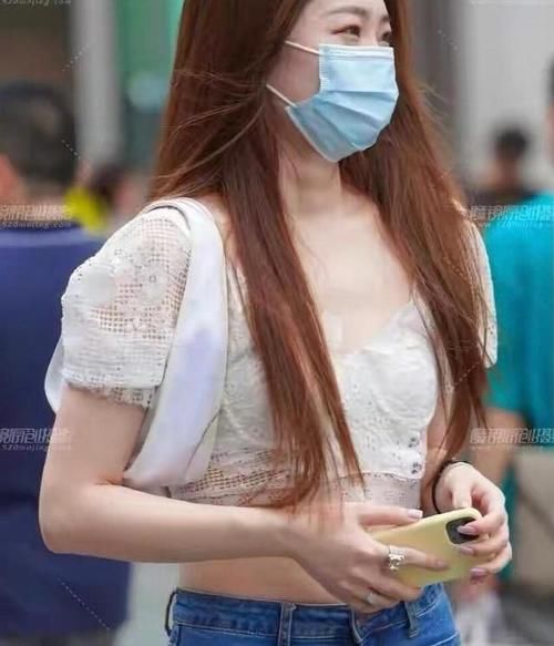 淑女范|一条简约的牛仔裤,轻松塑造淑女范的美