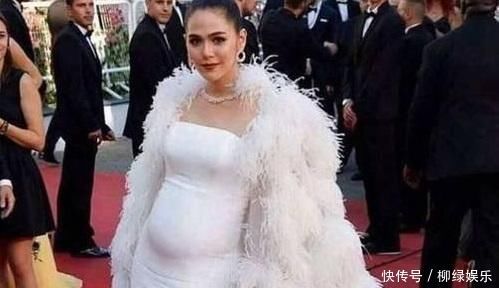 火龙果|女人不想肚子鼓鼓,这4样水果再穷也要吃,小肚子一天比一天瘦
