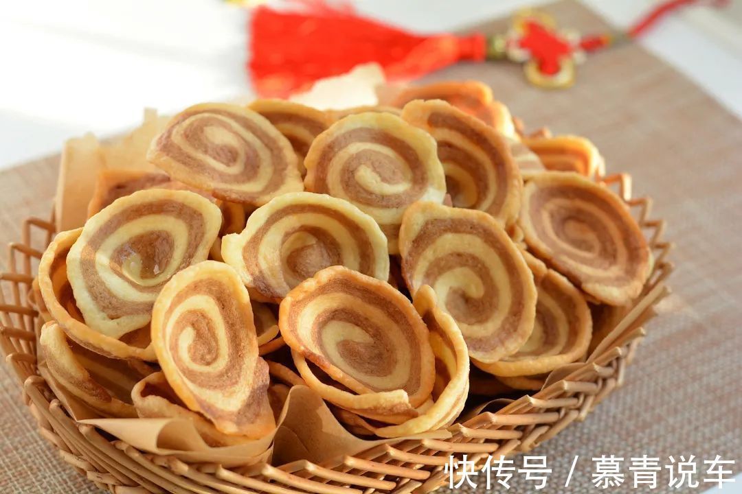 红糖|5块搞定的小零食,家有面粉就能做!2个鸡蛋1碗面,家有孩子快收藏!