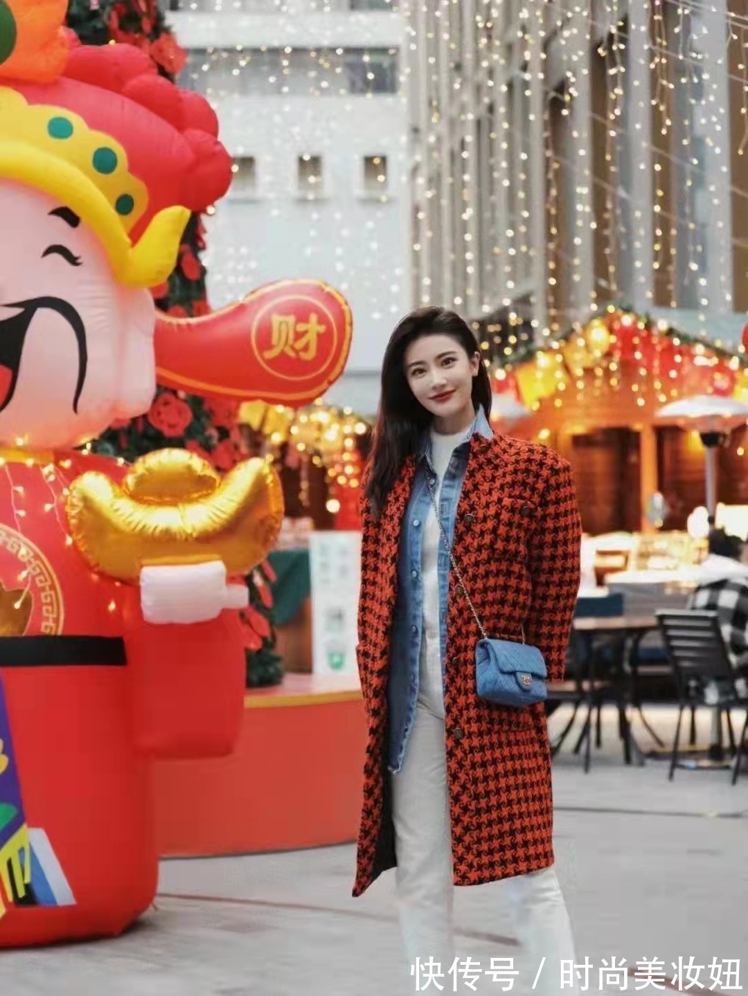 新年 这才是“有年味”的穿搭,喜庆又洋气的搭配,照着穿也能美出圈