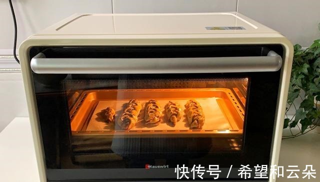 最近早餐迷上它，孩子们天天吃都不厌，花钱不多个个吃撑！