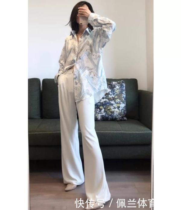 属于25岁女生的轻熟风穿搭,温柔浪漫又保持俏皮活泼,惹人喜欢