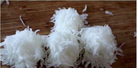 面粉|一碗面粉,2个萝卜,教你做好吃的萝卜丝饼,爱吃萝卜的快收藏