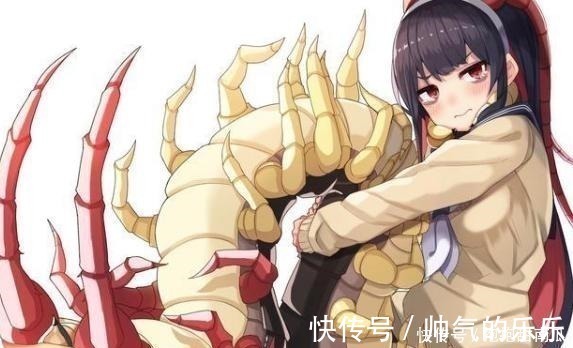 “蜈蚣少女”被做成手办，虽然还是半成品，但是依旧很美