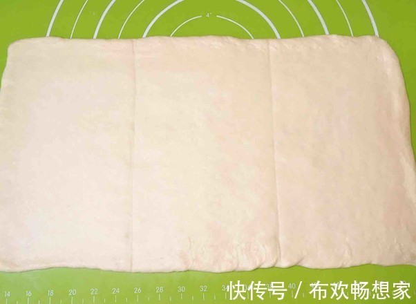 自己做的手撕椰蓉吐司,吃一年都不腻,学会后再也不用跑面包店了
