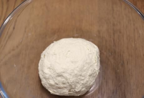 入春后,别忘给家人吃的面食,不煎也不煮,上锅一蒸香软更劲道