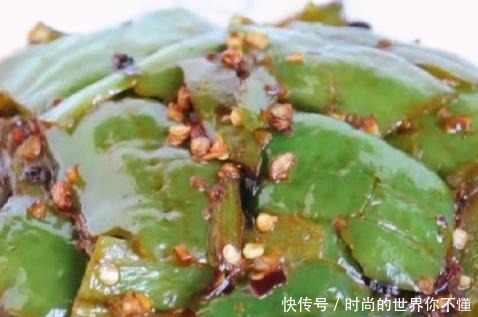 老干妈炒尖椒|尖椒这么做,美味又开胃,三碗米饭都不够吃