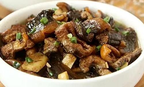 翻炒均匀|吃上一口就让人欲罢不能的家常菜,喷香有营养,家人百吃不厌