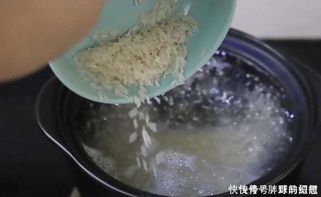 人参香|失眠的人要多喝“它”,坚持一个月,晚上睡得香睡得稳,一觉天亮