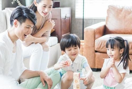 为何长大以后，兄妹的感情变得越来越淡呢？很多都是因为第二点