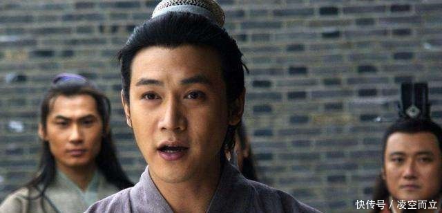 朱元璋出一上联“双手劈开生死路”,下联太霸气!