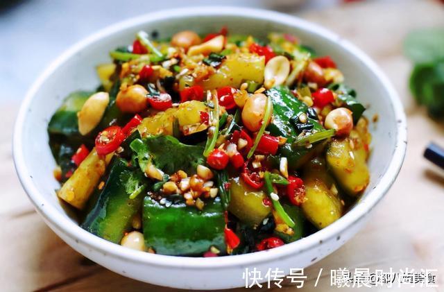 腌黄瓜|凉拌黄瓜这么做,脆嫩爽口,味道好,比老做法好吃,分享做法