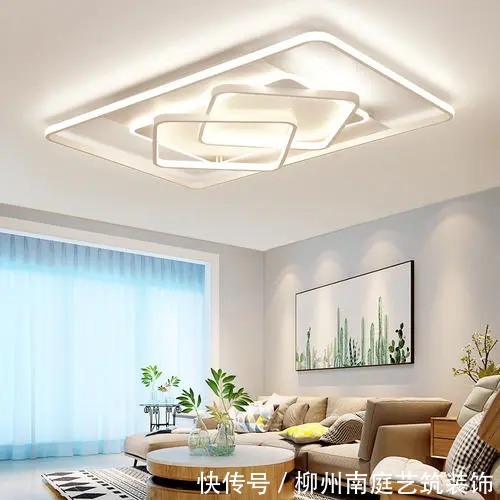 灯具|客厅灯具如何选择?吸顶灯和吊灯哪个更适合客厅安装?