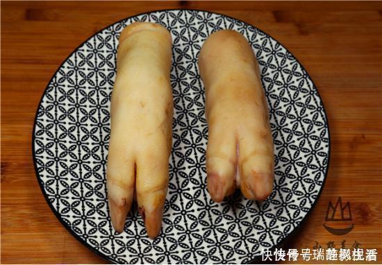 脚趾|买猪蹄时,挑“前蹄”还是“后蹄”?老屠夫:差距太大,别买错了