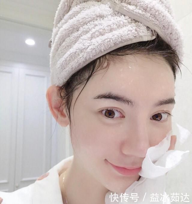 洗脸|经常不“洗脸”的女人，皮肤都成什么样了？看这几点就很清楚！