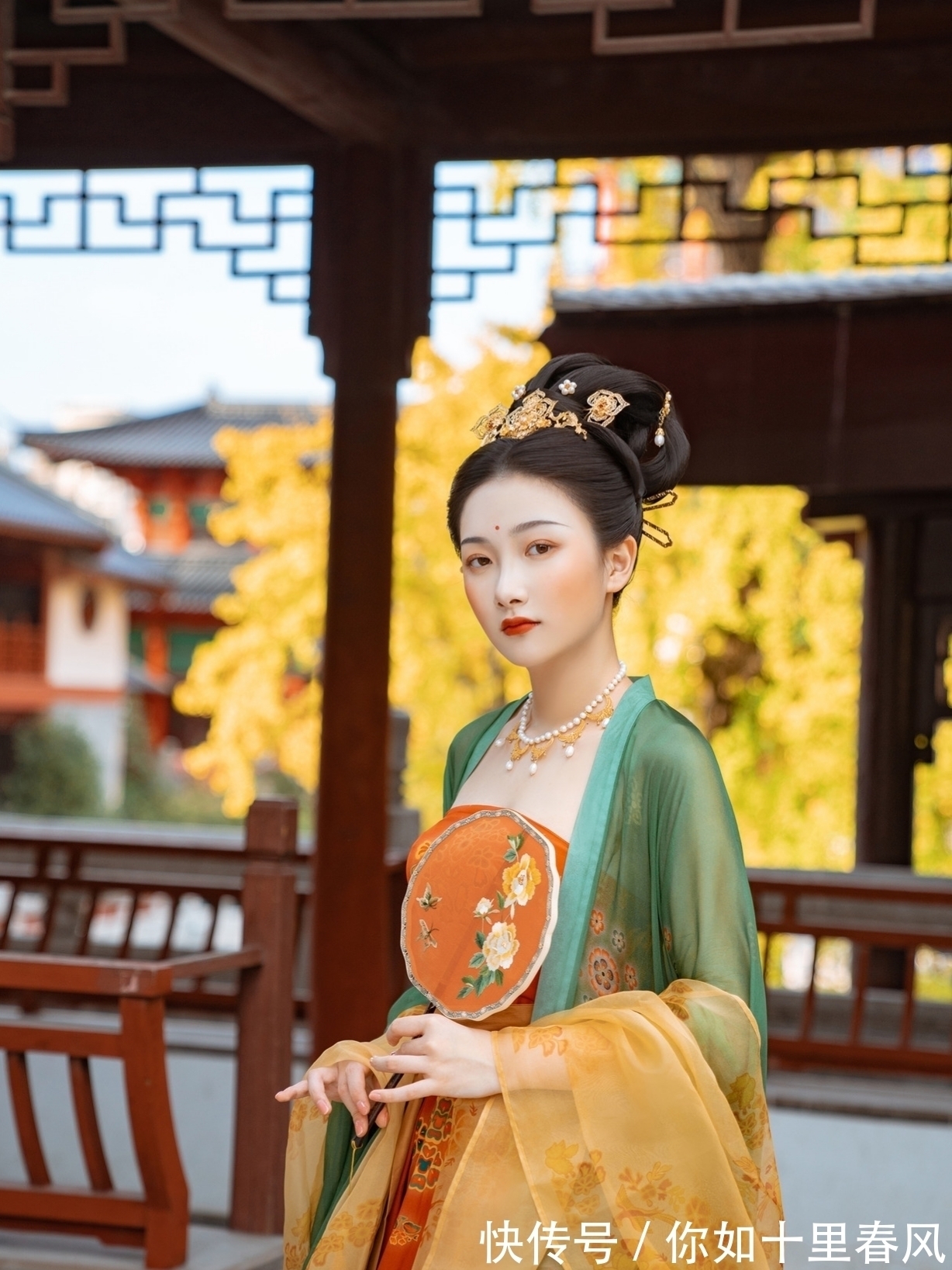 无题&诗·八首丨先掷愁怀填恨海,再顾当年剪烛娘