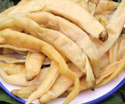  把白菜|这4种蔬菜晒成干，久放不坏，口感比新鲜的还好，生吃炖菜特别香