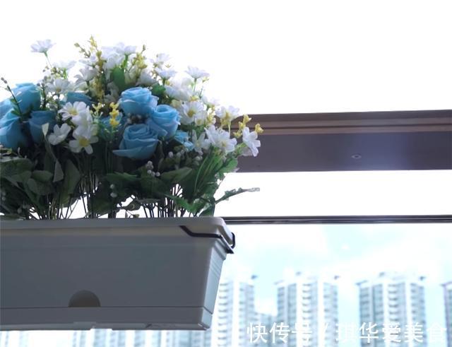 玄关|香港90后姑娘挤在8㎡小家,空间能省则省,蜗居生活虽逼仄却乐观