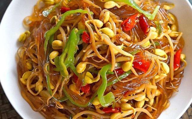 锅里|炒“豆芽”时到底焯不焯水,许多人做错了,难怪豆芽不脆爽!