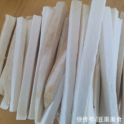 懒人必备这道干煸杏鲍菇,简单几步,十分钟就上桌