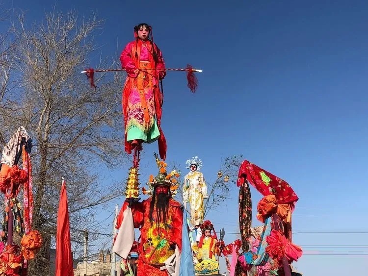 空中|高台有种表演被称为“空中芭蕾”,您看过吗