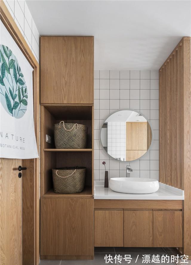 卫生间杂乱不堪,学会收纳是关键,6个收纳小妙招节省空间又整洁