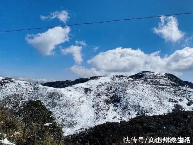 文山州这里下雪后，美如仙境……