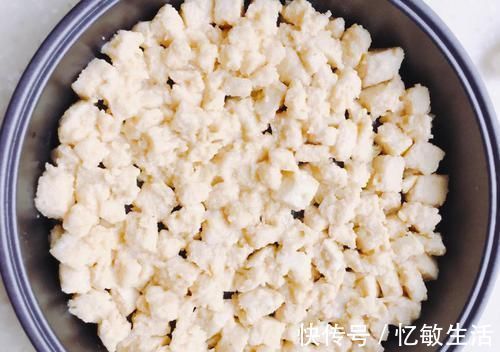 想吃|孩子想吃披萨，我用2个馒头做披萨，出锅就被抢光，比买的还好吃