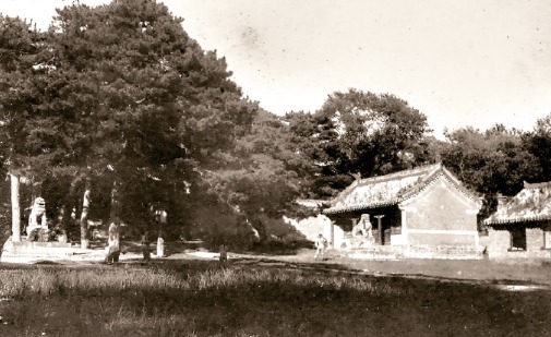 道光年间$僧格林沁墓早就消失,再想复建已经不可能,可是却留下珍贵老照片