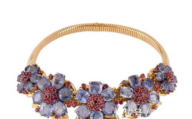 van$梵克雅宝在巴黎举行Florae珠宝展幻境花园!