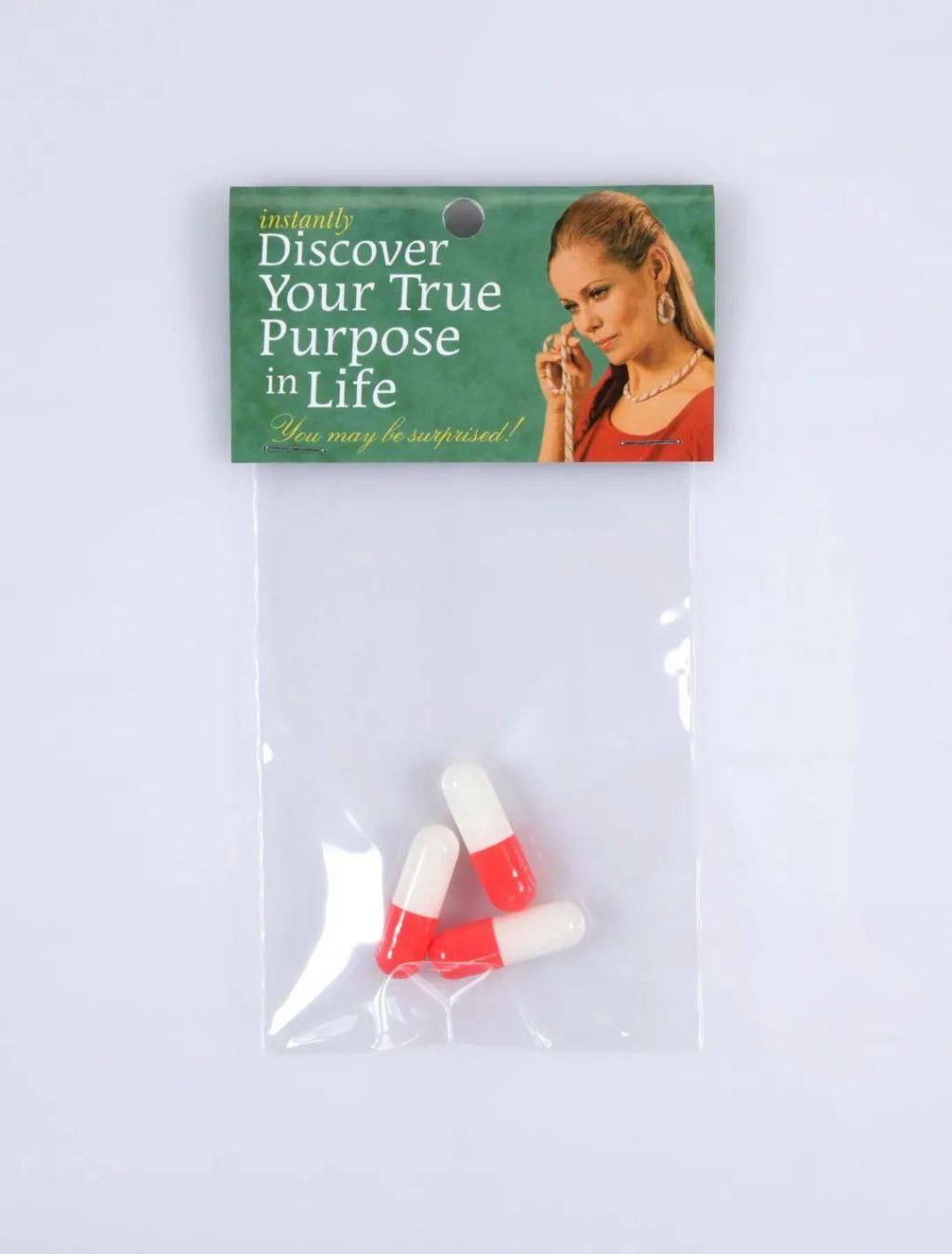 这位艺术家虚构的复古「特效药」，专治你生活的疑难杂症