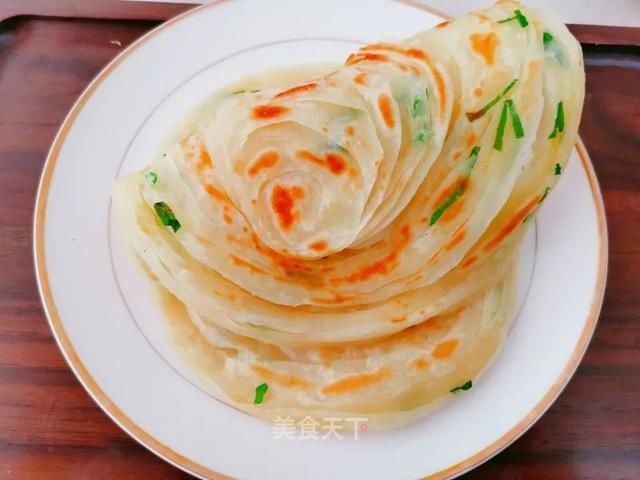 葱香小饼：不用就菜都能吃两张