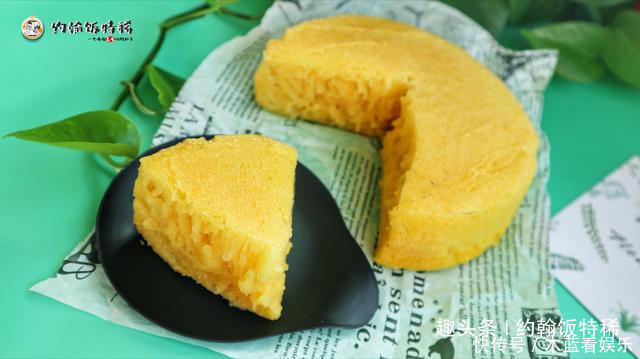 好看|广式早茶“黄金糕”,不用烤箱就能做,像鱼翅像蜂窝,好看又好吃