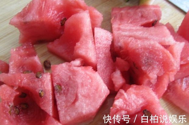 糖分|女性在怀孕期，有3种糖分高的水果尽量少吃，可能会损伤胎儿发育