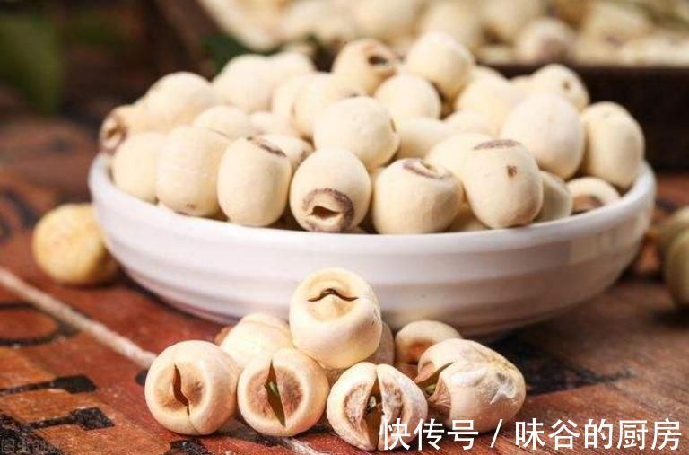 炒制|冬补三九,别老吃大鱼大肉,这3种碱性食物可常吃,御寒过好冬