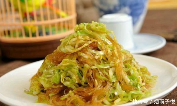 炒粉条,泡软直接炒就错了,做好2步,不粘连不起坨,爽滑又入味