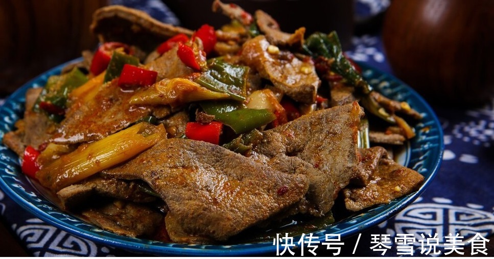 爆炒猪肝，焯水去腥是大忌，教你正确做法，猪肝嫩滑不柴不粉！