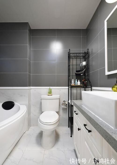 玄关|堂哥一家刚搬入139㎡的大房子，装修漂亮得像样板间，晒晒！