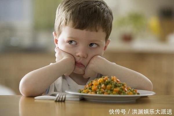 孕期|为何有些孩子越长越“残”?这些自毁颜值的事情,父母要及时纠正