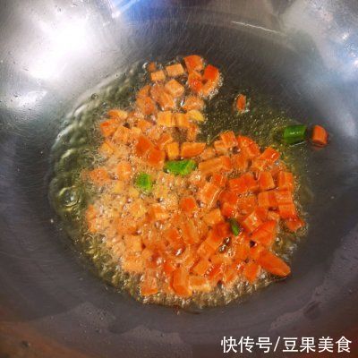 今晚要多煮点米，因为有这道菜