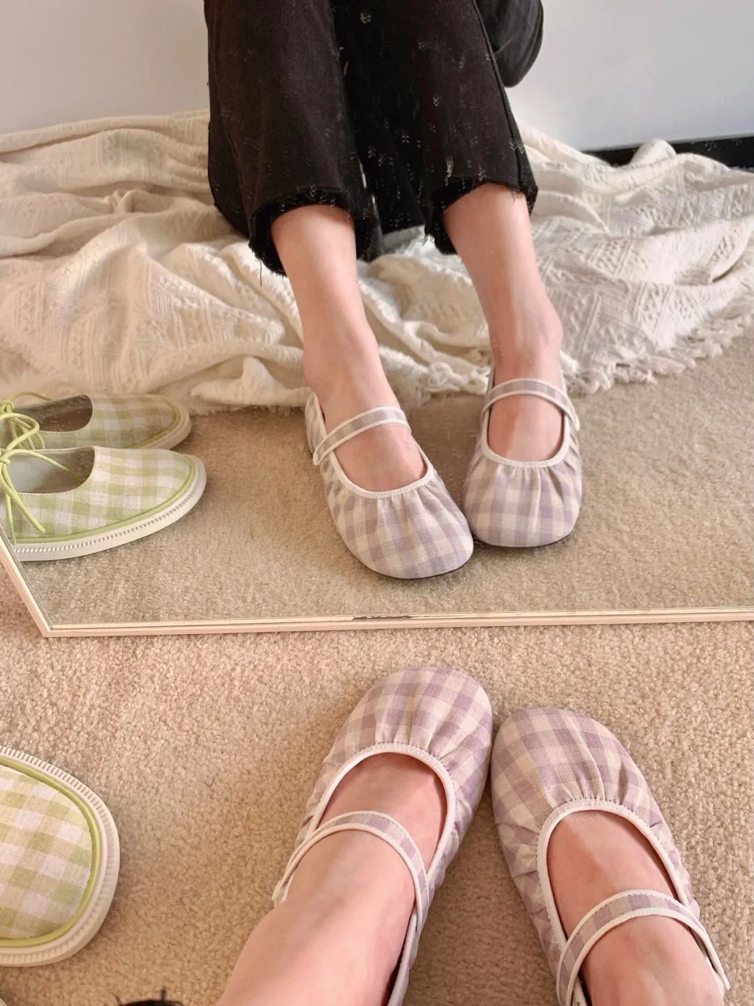 小众|烂大街的凉鞋别穿了!这几款鞋子好看又个性