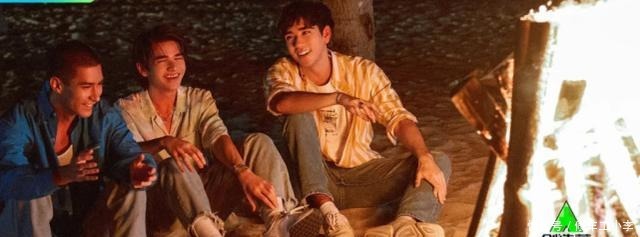 《创造营4》日本神颜选手不笑时是花美男,笑时被骂“照骗”