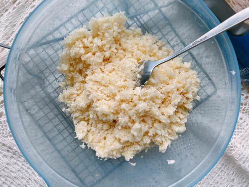 辣椒别再炒着吃了,试试这种新做法,香辣开胃,夏天凉拌烧烤必备