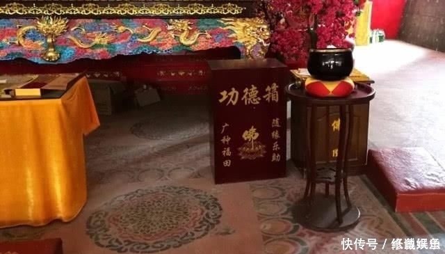 中年|少林寺每年收入上亿，游客捐的香火钱都去哪儿了再也不捐钱了