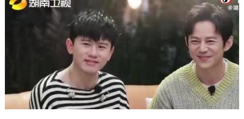 《时光音乐会》张杰当庄主何炅空降，谭咏麟镜头全在，没影响节目