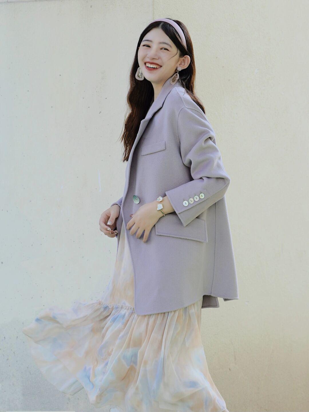 搭配|25岁~35岁女性怎么选西装?搭配衬衫或半身,能提升气质又减龄