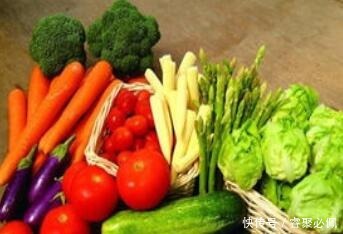 脸上出现皱纹怎么办呢?