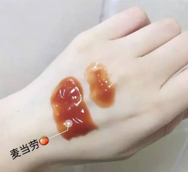 番茄酱|天啦这个妹子腻害了，用食物来化妆！效果竟然。。